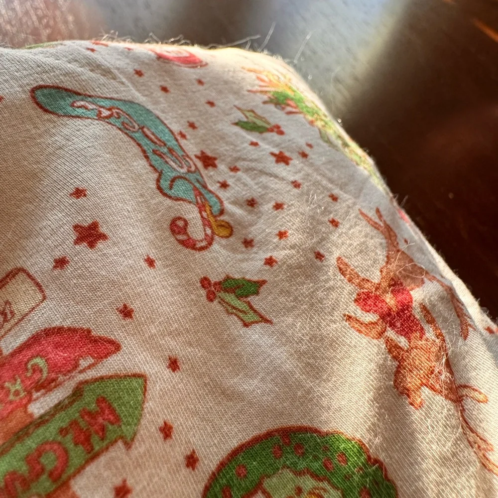 Scoots Festive Holiday - Grinch Plush blanket